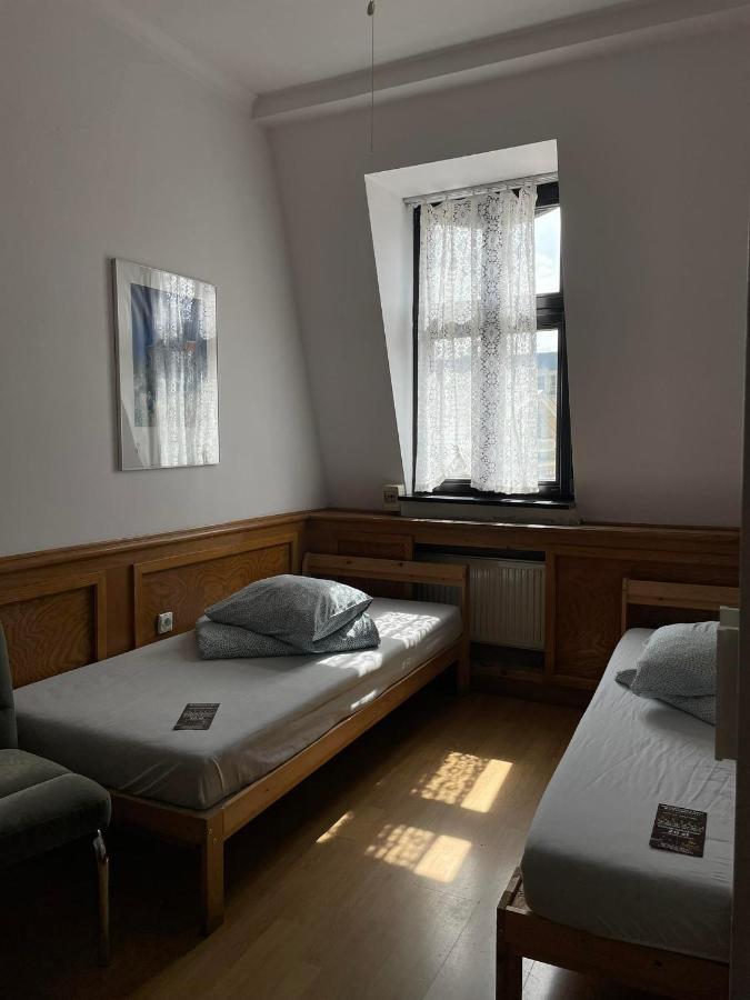 Hostel Kamienica Rynek 7 Katowice Exterior photo