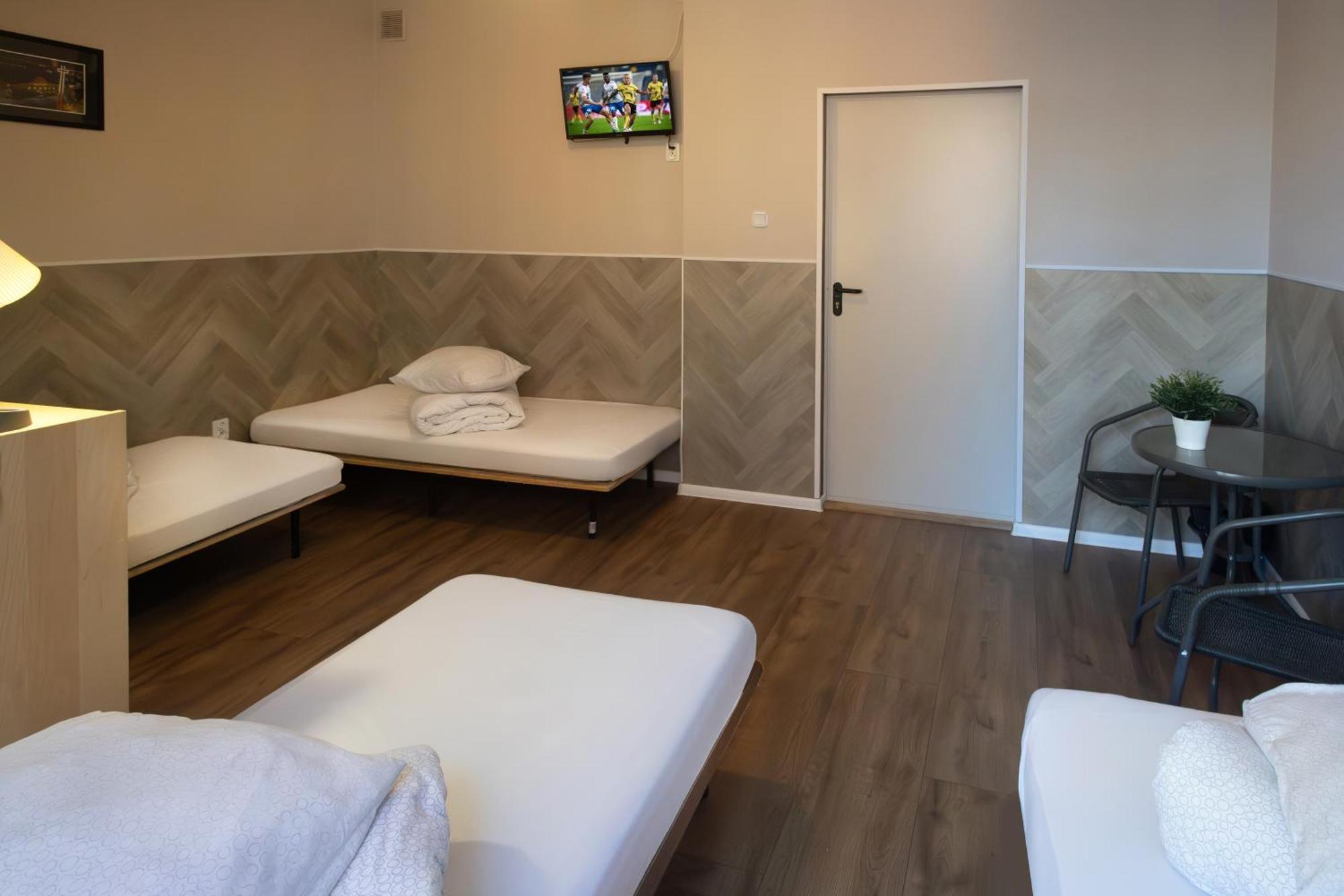 Hostel Kamienica Rynek 7 Katowice Exterior photo