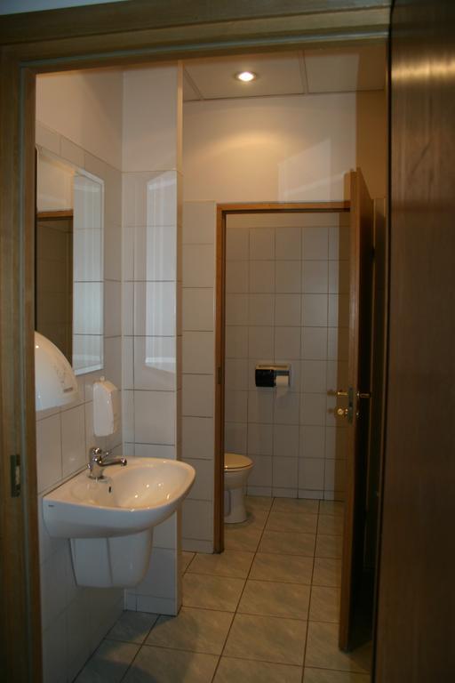Hostel Kamienica Rynek 7 Katowice Room photo